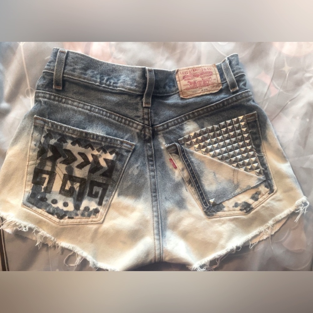 Studded Vintage Patterned Shorts